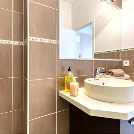 Appartement Superbe Lumineux Sur Cannes, à Quelques Minutes De La Célèbre Rue D'antibes ! Cannes